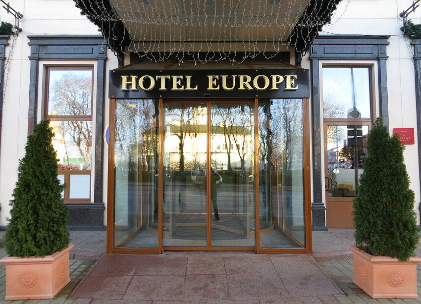 Europe Hotel Minsk Exterior foto